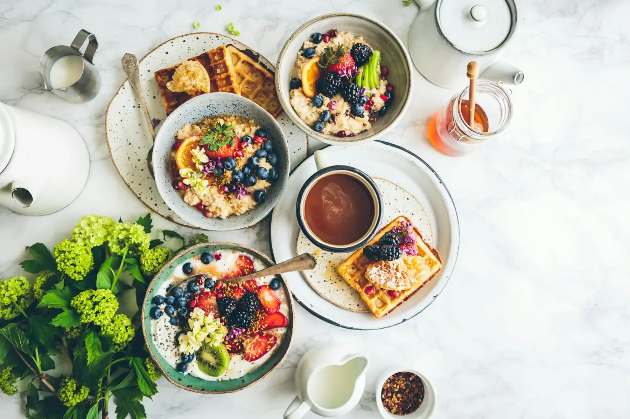 image-blogpost-desayunos-express-5-ideas-para-no-salir-de-casa-con-el-estomago-vacio-y-sin-perder-la-cabeza