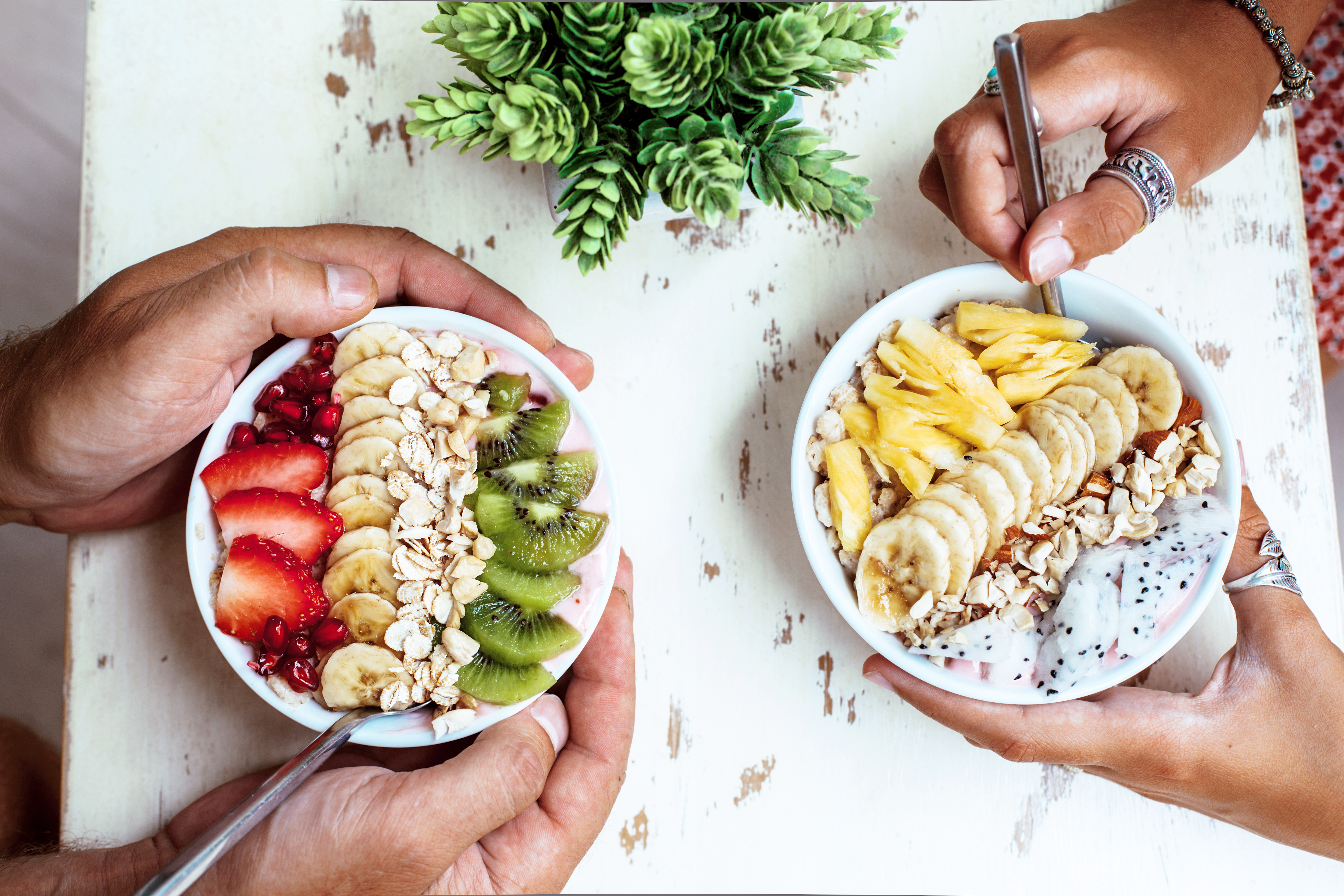 image-blogpost-despidete-de-la-culpa-con-este-bol-de-frutas-Y-si-puedes-ponerle-chocolate-masthead