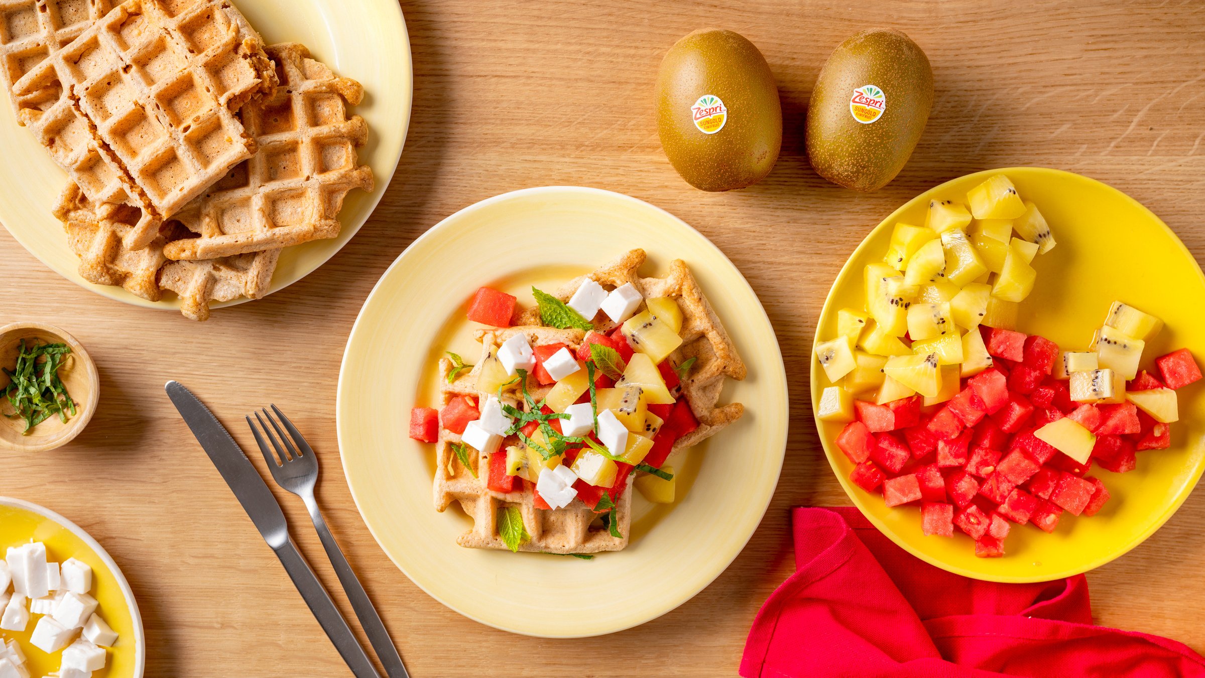 gofres-de-avena-con-queso-fresco-y-fruta