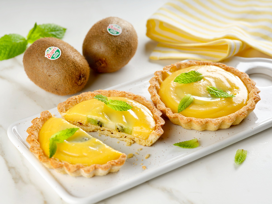 tartaletas-de-limon-y-maracuya-con-corazon-de-kiwi